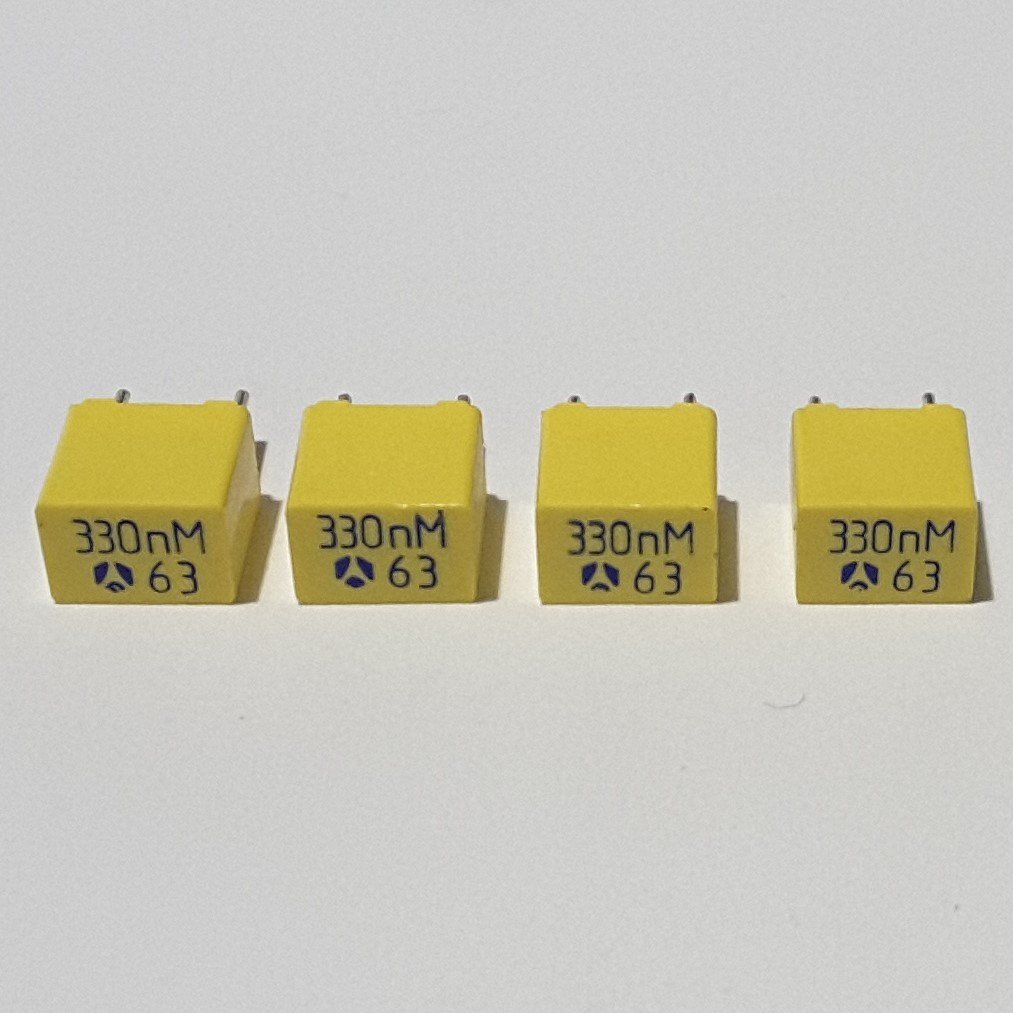 330 NF 63V - DÖKME Kısa Bacak , 5mm , Kutu Tipi ------- ( 25 ADETLİK PAKET )