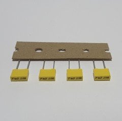 4.7 NF 100V , 5mm , Kutu Tipi ( 25 ADETLİK PAKET )
