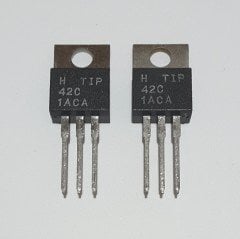 TIP42C , PNP  TO-220 Kılıf ( 5 ADETLİK PAKET )