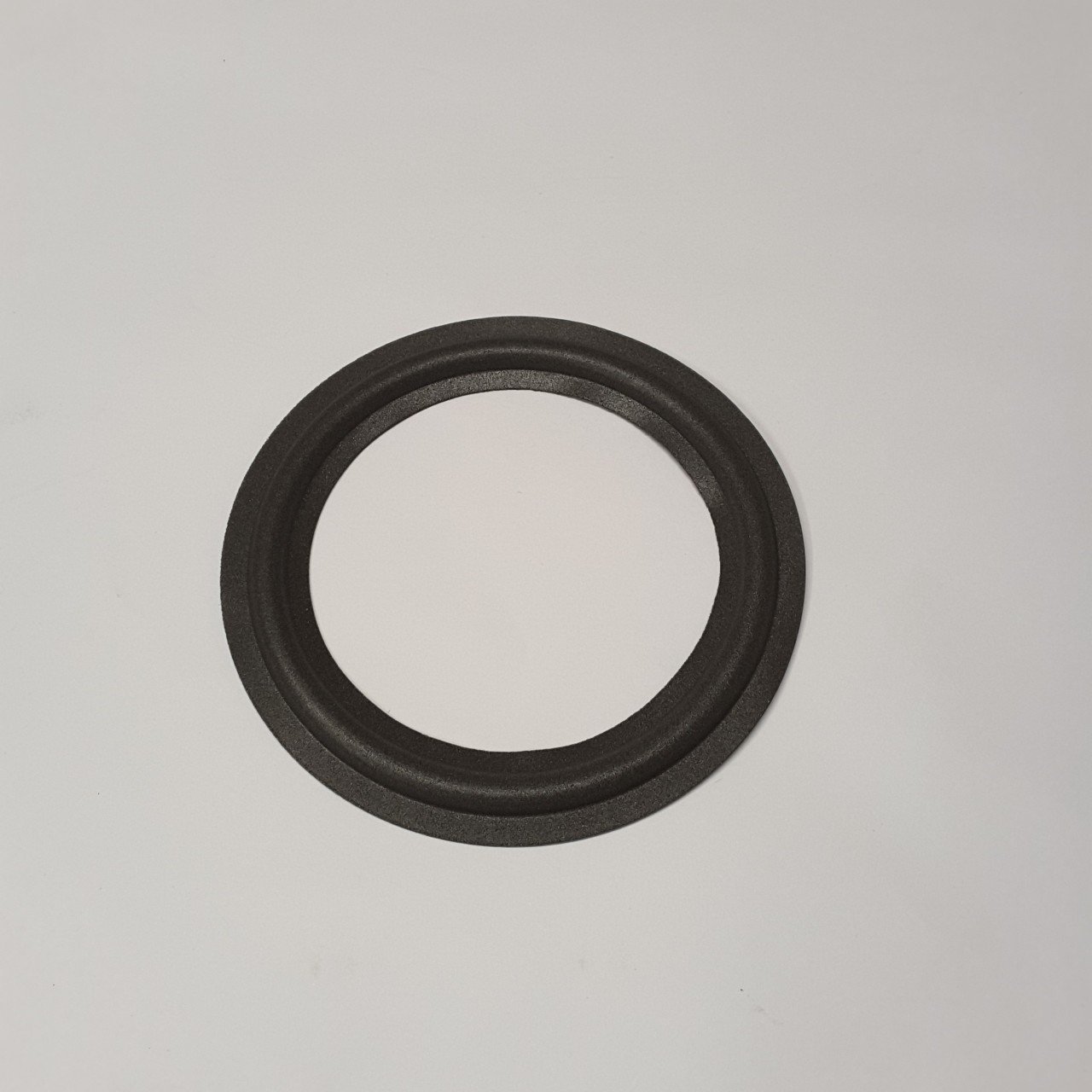 13CM HOPARLÖR LASTİĞİ