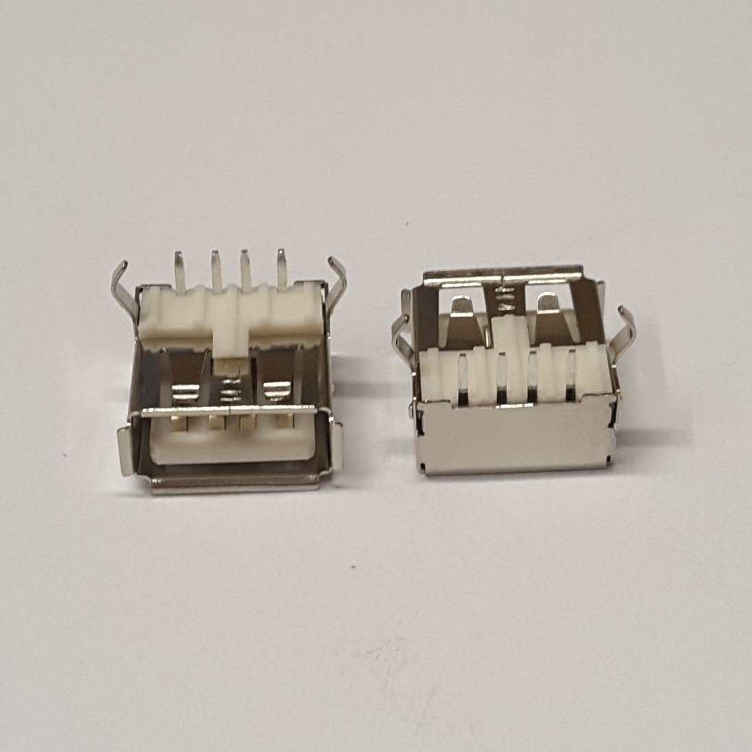 USB ŞASE A-TİPİ 90° - DİŞİ ( 5 ADETLİK PAKET )