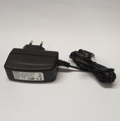 15V 0.8A AC/DC ADAPTÖR , PRİZ MODELİ Ucu:2.5mm