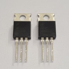 BT137-600 , 8A 600V TRİYAK ( 5 ADETLİK PAKET )