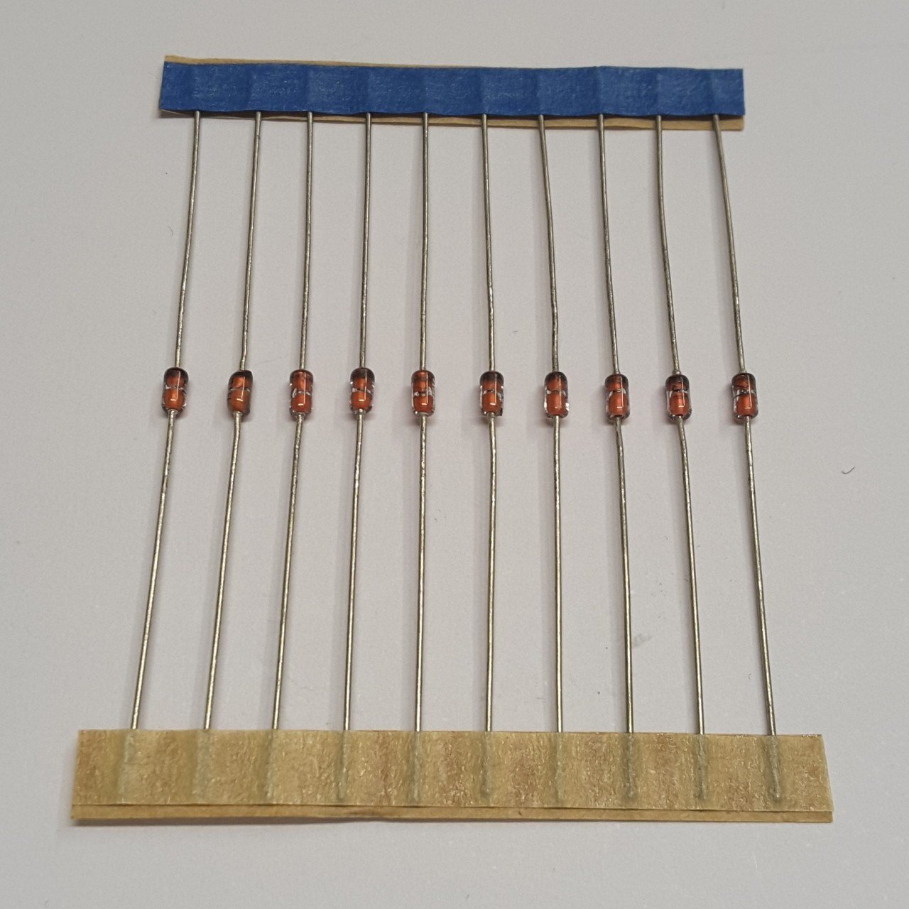 BAV21 - 0.2A 250V ( 25 ADETLİK PAKET )