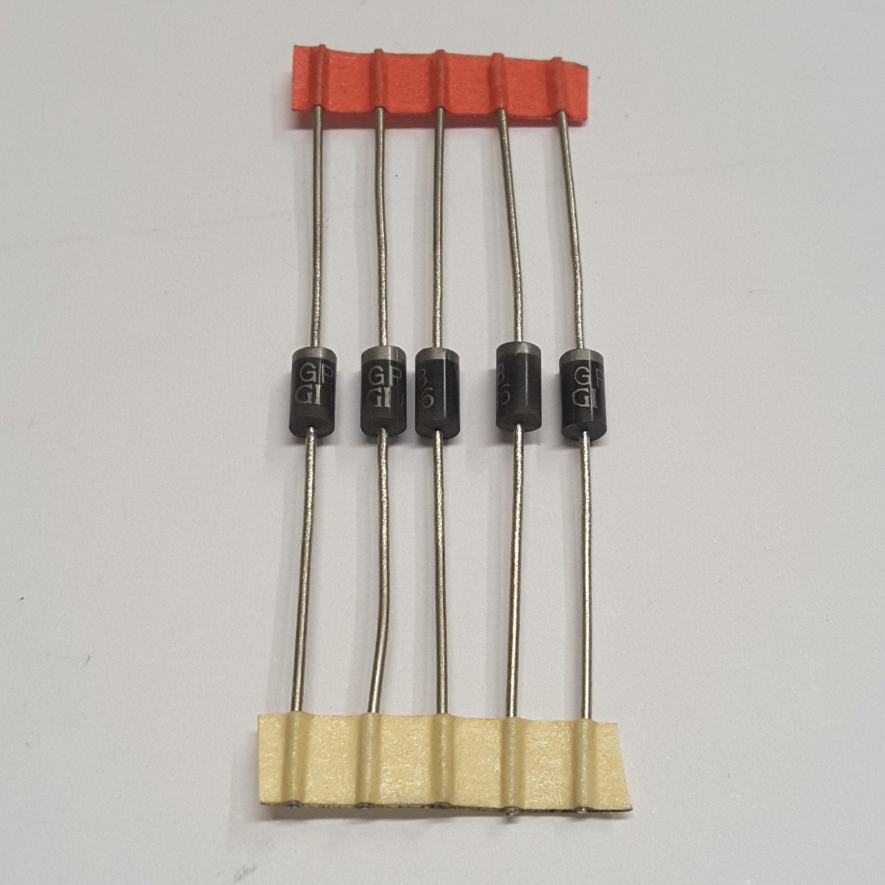 GP15B - 1.5A 100V DİYOT ( 50 ADETLİK PAKET )