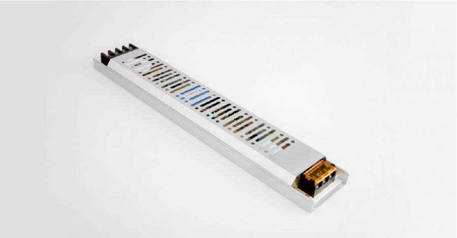 Süper Slim Fansız Şerit Led Trafosu 33A 400W Cata CT-2570