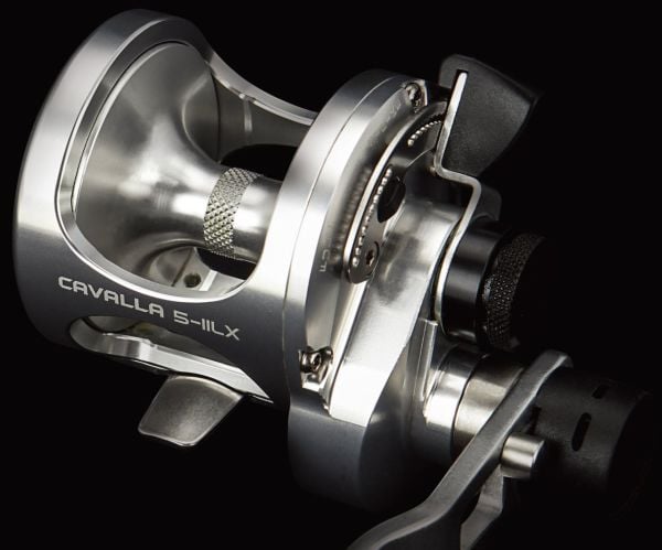 Okuma Cavalla CAV-12II Sağ El Çıkrık Makinesi