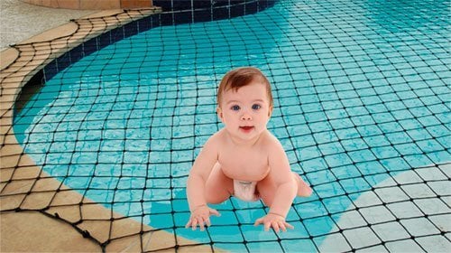 Havuz Üstü Kapama Filesi 4 mm İp kalınlığı 10x10 cm Göz Genişliği Kenarları Overloklu