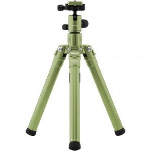 Benro MeFOTO Roadtrip Air Tripod Green