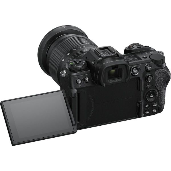 Nikon Z6 III Aynasız Fotoğraf Makinesi + 24-200 f/4-6.3 Lens Kit