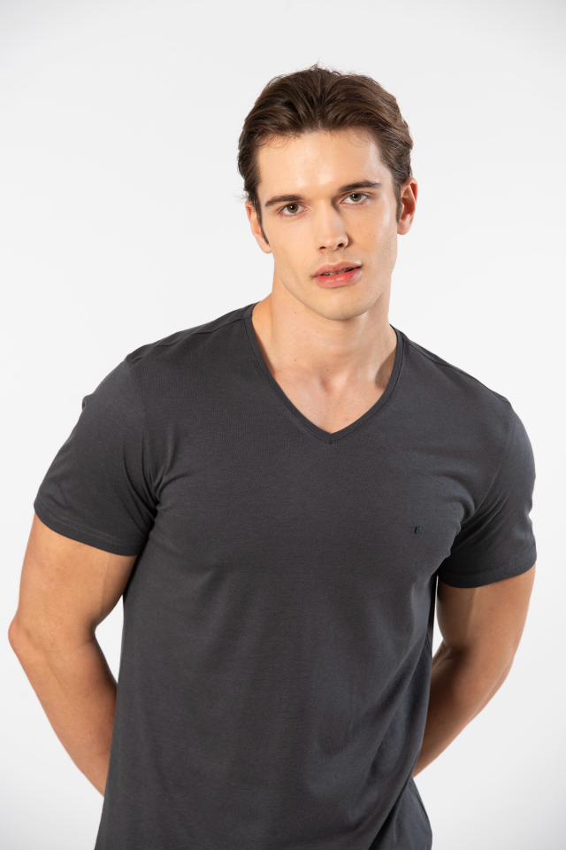 Cacharel Erkek V Yaka T-shirt