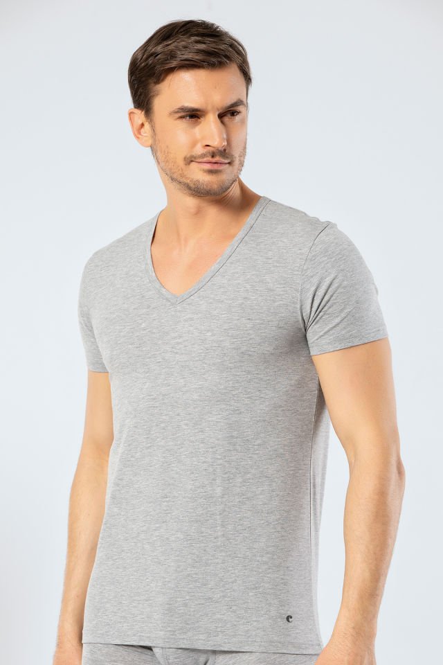 Cacharel Erkek Derin V Yaka Likralı T-shirt
