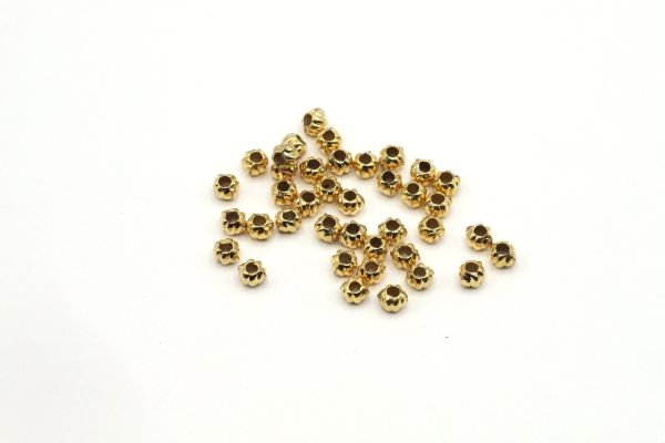 Gold Plated Round Spacer Beads, 4mm-5mm , Necklace Bracelet Bead Findings,  50 Pieces