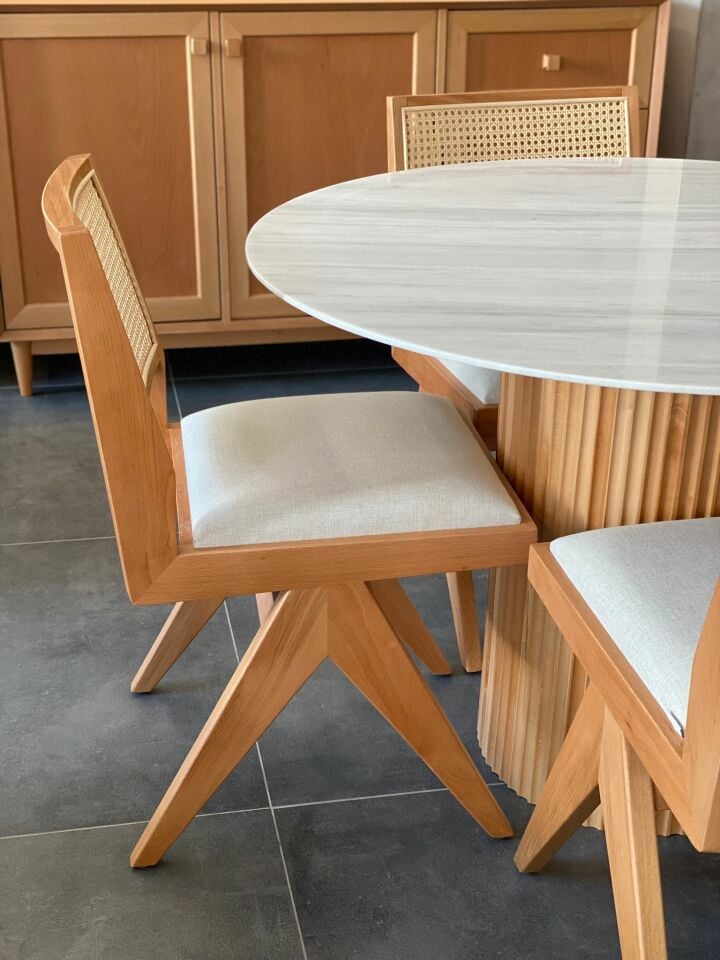 Muğla Beyazı Polo Ayak Mermer Masa