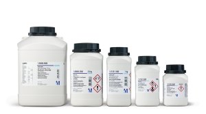 MERCK 108418 Titriplex® III for analysis (ethylenedinitrilotetraacetic acid, disodium salt dihydrate) ACS,ISO,Reag. Ph Eur. CAS No. 6381-92-6, EC Number 205-358-3