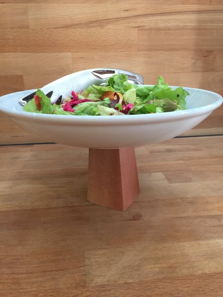 Ahşap Ayaklı Kütahya Porselen Krem Renk Çukur Tabak 25 cm Servis Tabağı