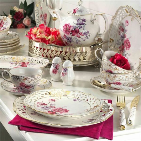 Kütahya Porselen Bone China 38 Parça 21101 Desen Kahvaltı Takımı