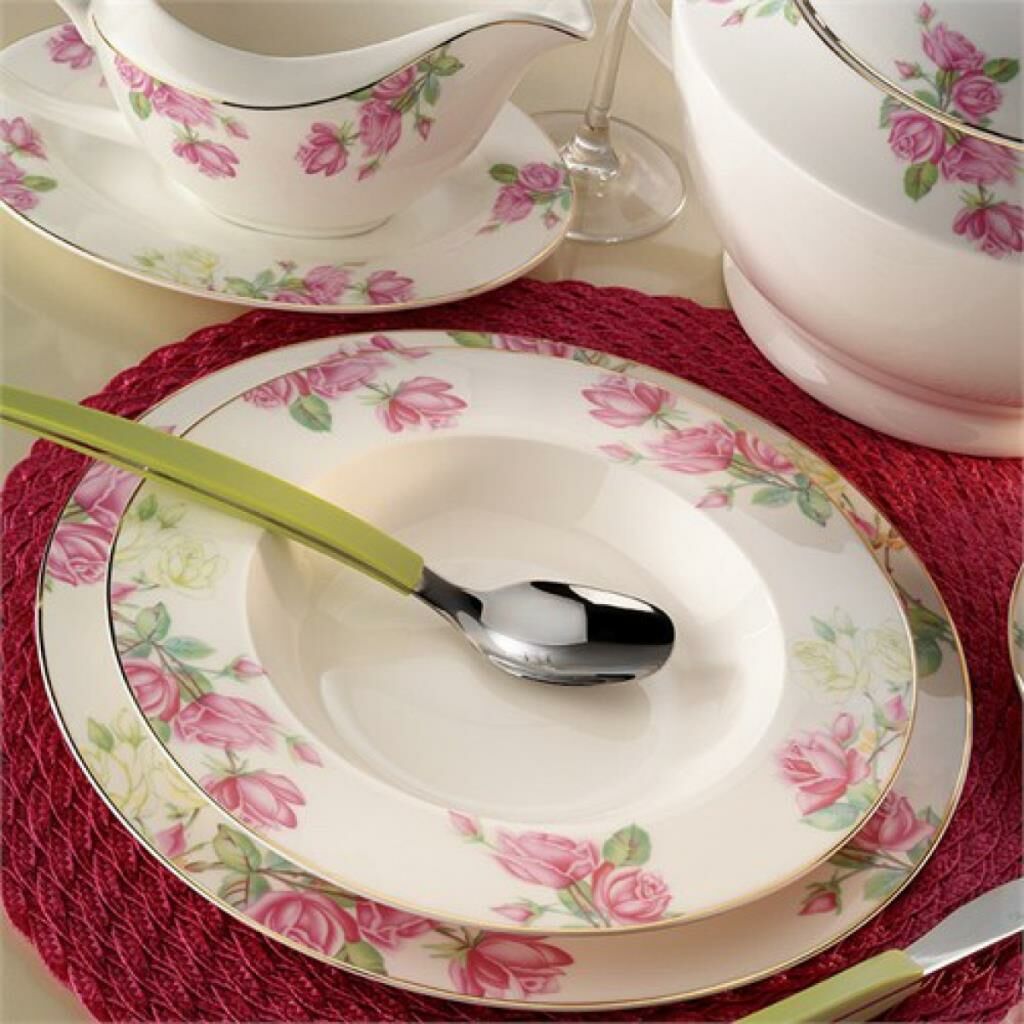 Kütahya Porselen Bone China 84 Parça 25139 Desenli Yemek Takımı