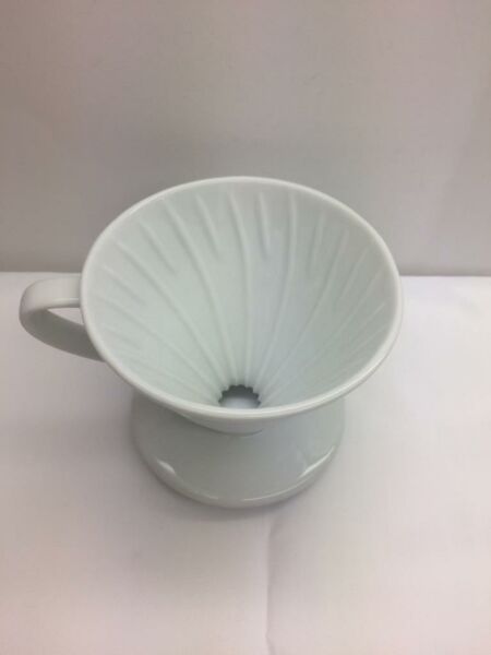 Kütahya Porselen Damlama Filtre Kahve Fincanı Beyaz