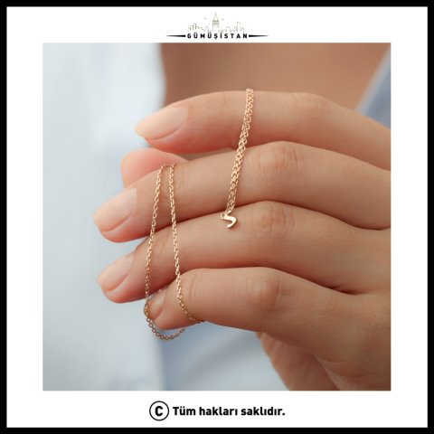 925 Ayar Gümüş Harf Detaylı Kolye
