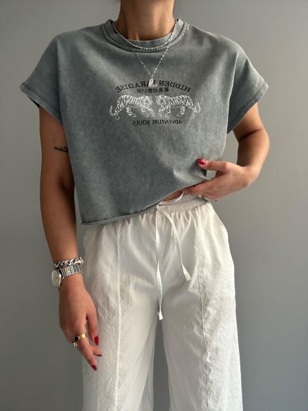 Leo Yıkamalı Crop Tshirt