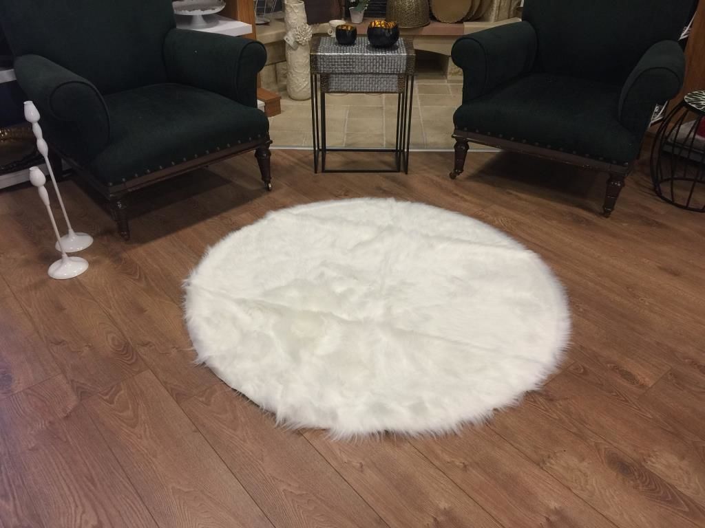 Giz Home Alaska Peluş Post Halı 120x120 Beyaz