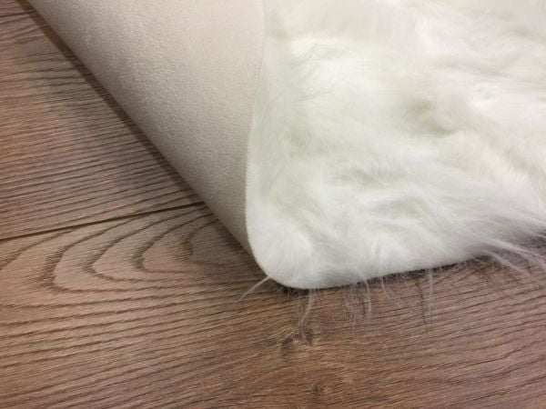 Giz Home Alaska Peluş Post Halı 120x120 Beyaz