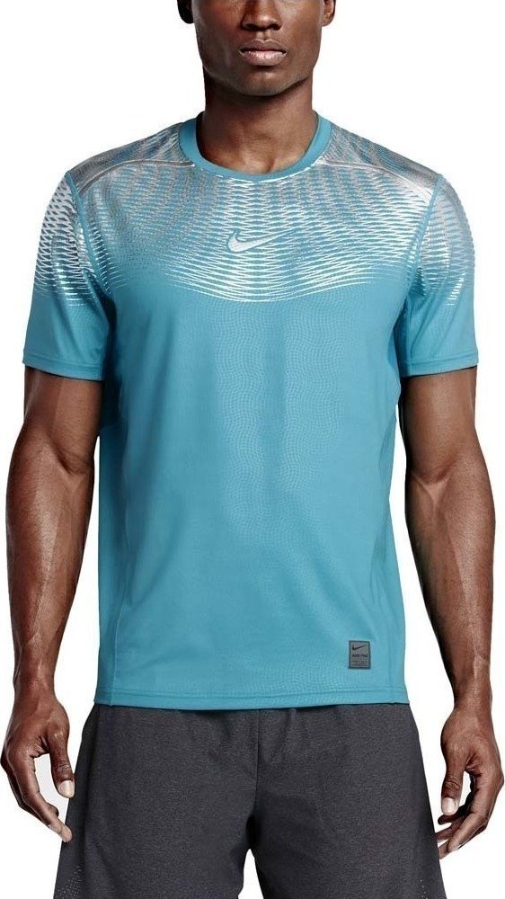 Nike Pro Hypercool Max Fitted T-Shirt