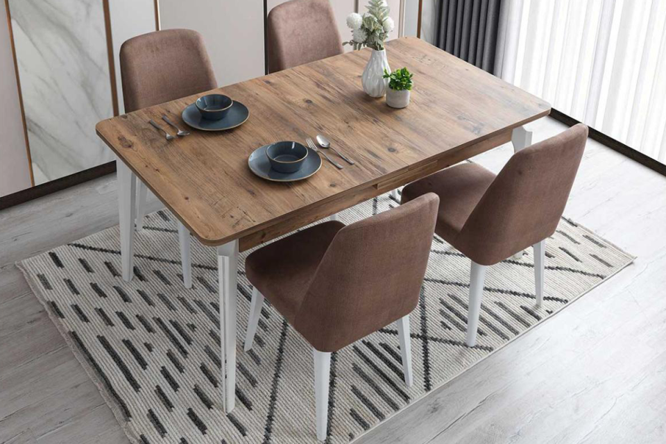 Yalı Yemek Odası