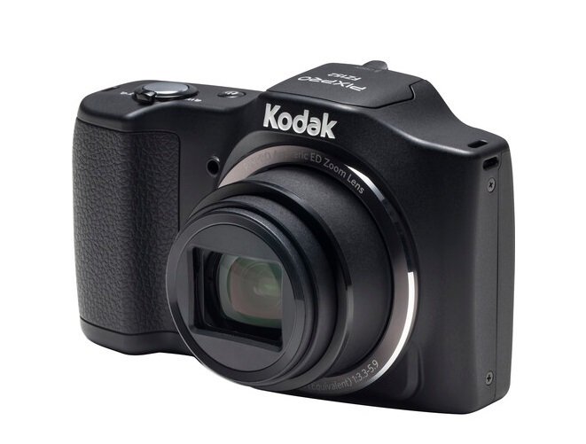 Kodak PixPro FZ152 Dijital Fotoğraf Makinesi