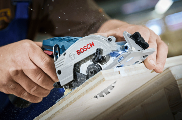 Bosch Professional GKS 12V-26 2,5 Ah Çift Akülü Daire Testere - L-boxx Çantalı