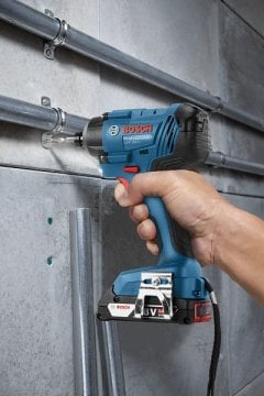 Bosch Professional GDR 180-LI 3 Ah Çift Akülü Darbeli Somun Sıkma