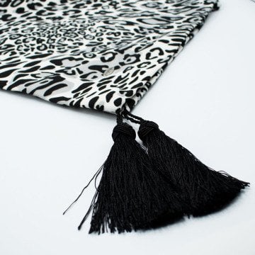 Siyah Beyaz Leopar Desenli Runner