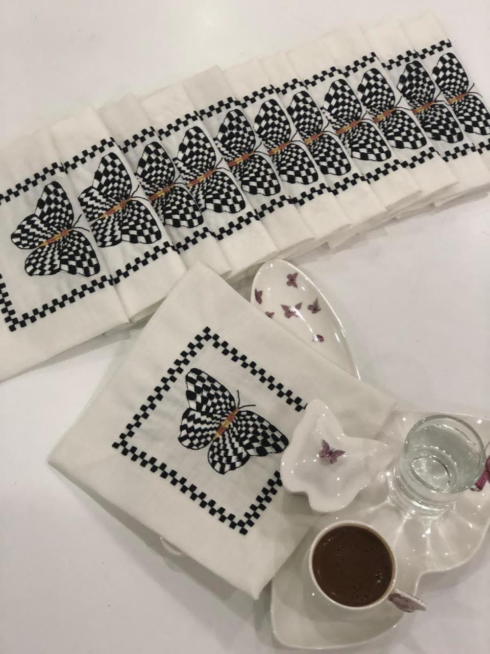 Kelebek İşlemeli Kokteyl Peçete 6 Adet