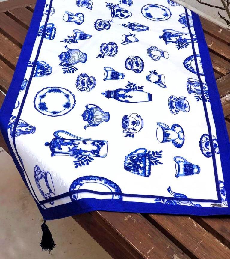 Fincan Desenli Runner