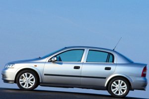Opel Astra G SEDAN  Krom Cam Çıtası Tk 2001-2009 4Prç Paslanmaz Çelik