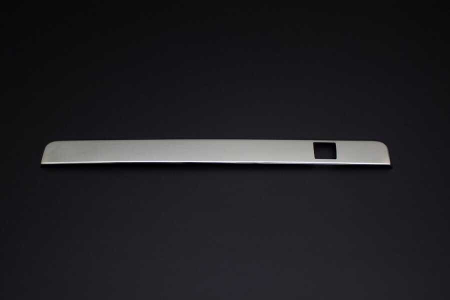 OMSA VW Crafter Krom Bagaj Çıtası Kameralı 2017 ve Sonrası