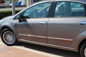 OMSA Fiat Linea Krom Yan Kapı Çıtası 4 Parça 2012-2018 Arası