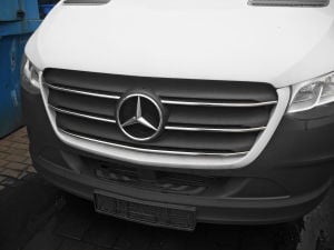 Mercedes Sprinter W907 Krom Ön Panjur 5 Prç. 2018 Ve Üzeri