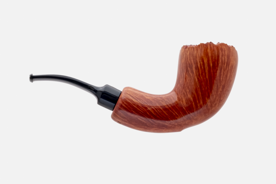 Winslow Crown 300 - Barktop Horn Pipo (9mm)