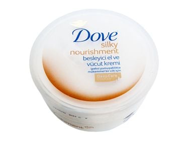 DOVE KREM SILKY 300ML