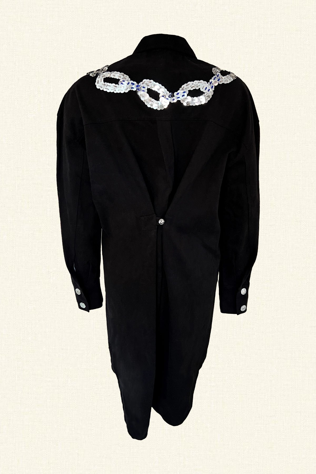 Gümüş Zincir İşlemeli Uzun Siyah Oversize Jean Ceket
