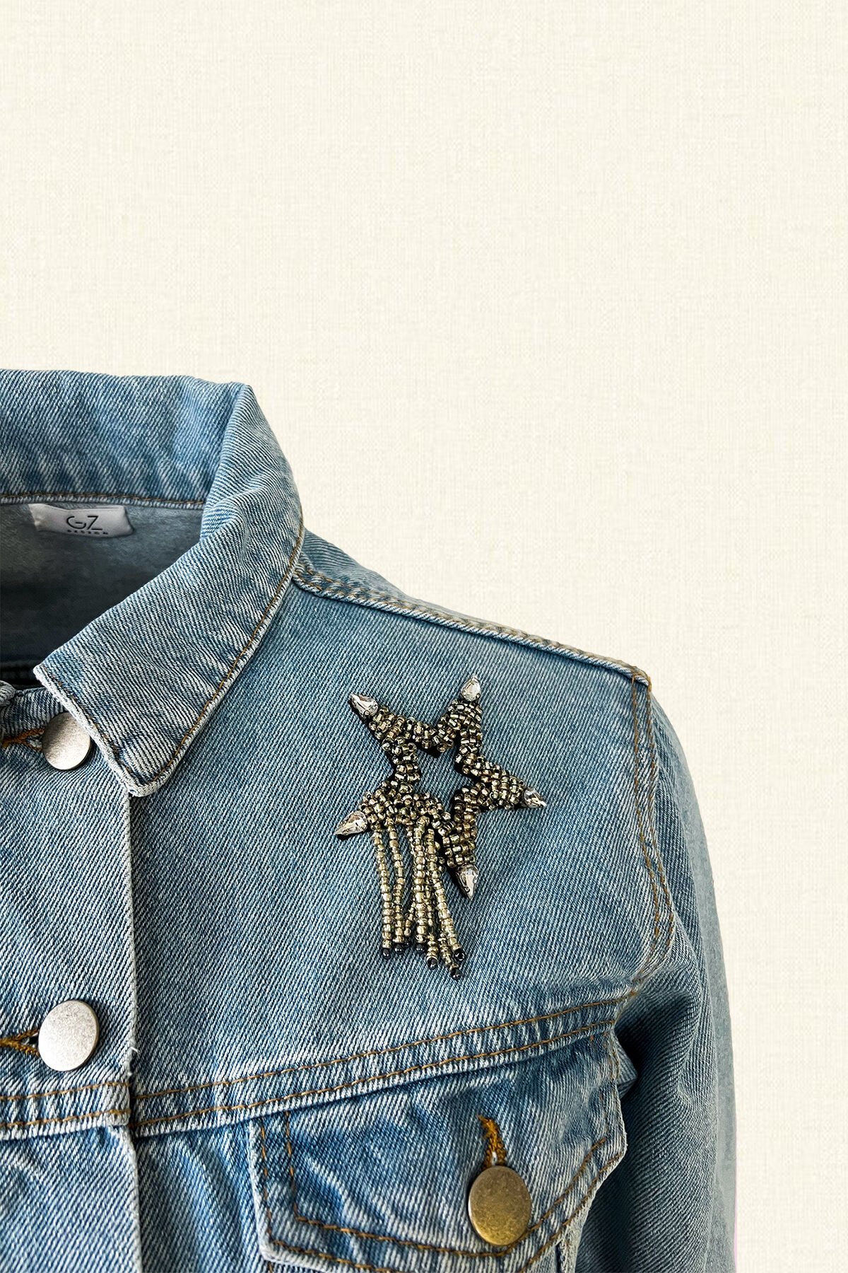 Star embroidered 2025 jean jacket