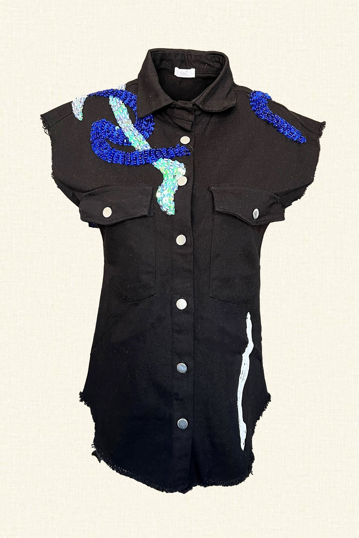 Mavi ve Beyaz İşlemeli Siyah Oversize Jean Yelek