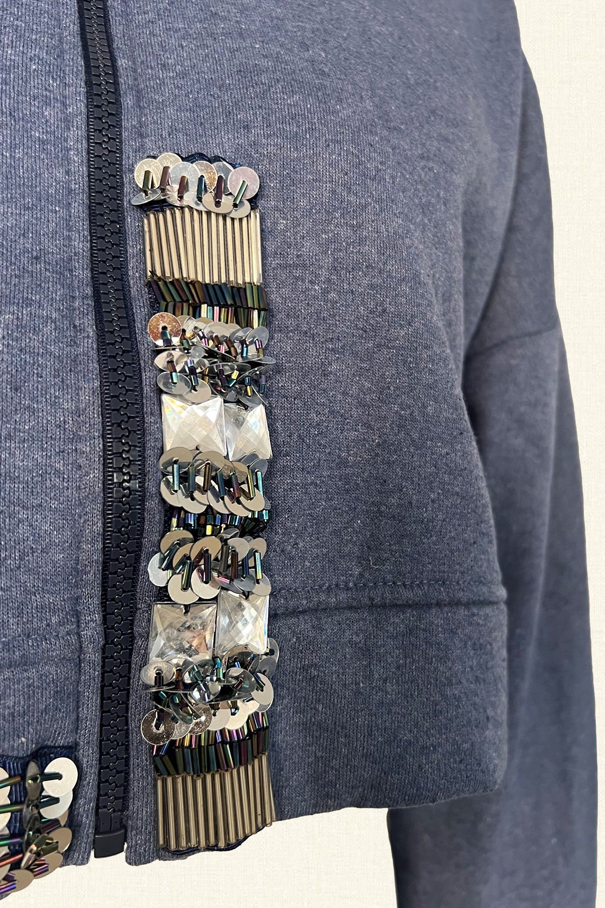 Gümüş İşlemeli Mavi Kapüşonlu Oversize Sweatshirt