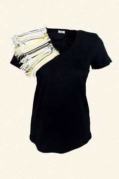 Beyaz Püskül Ve Fırfır Detaylı V-Yaka Siyah Tişört