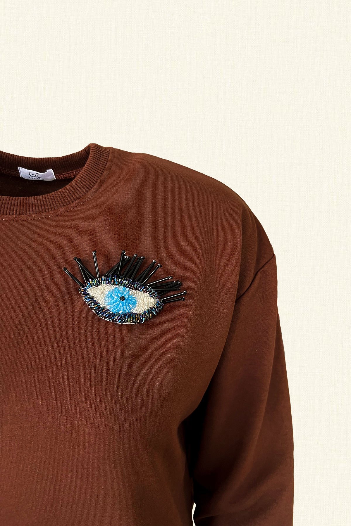 Göz İşlemeli Kahverengi Renk Oversize Sweatshirt