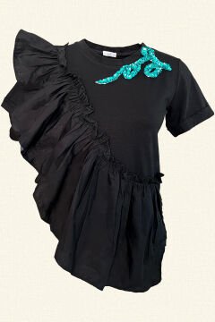 Mavi İşlemeli Fırfır Detaylı Siyah Bisiklet Yaka Oversize Tişört