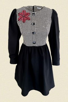 Red Flower Embroidered Crowbar Pattern Dress