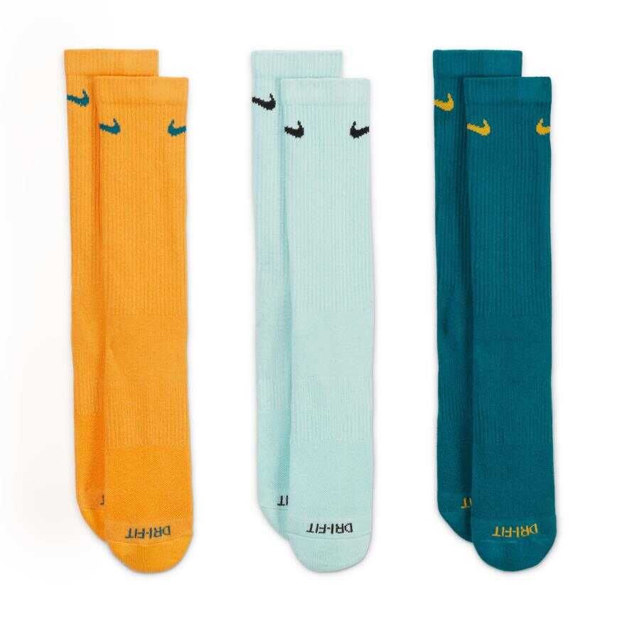 Nike Everyday Plus Cushioned Crew Antrenman Çorapları (3 Çift)